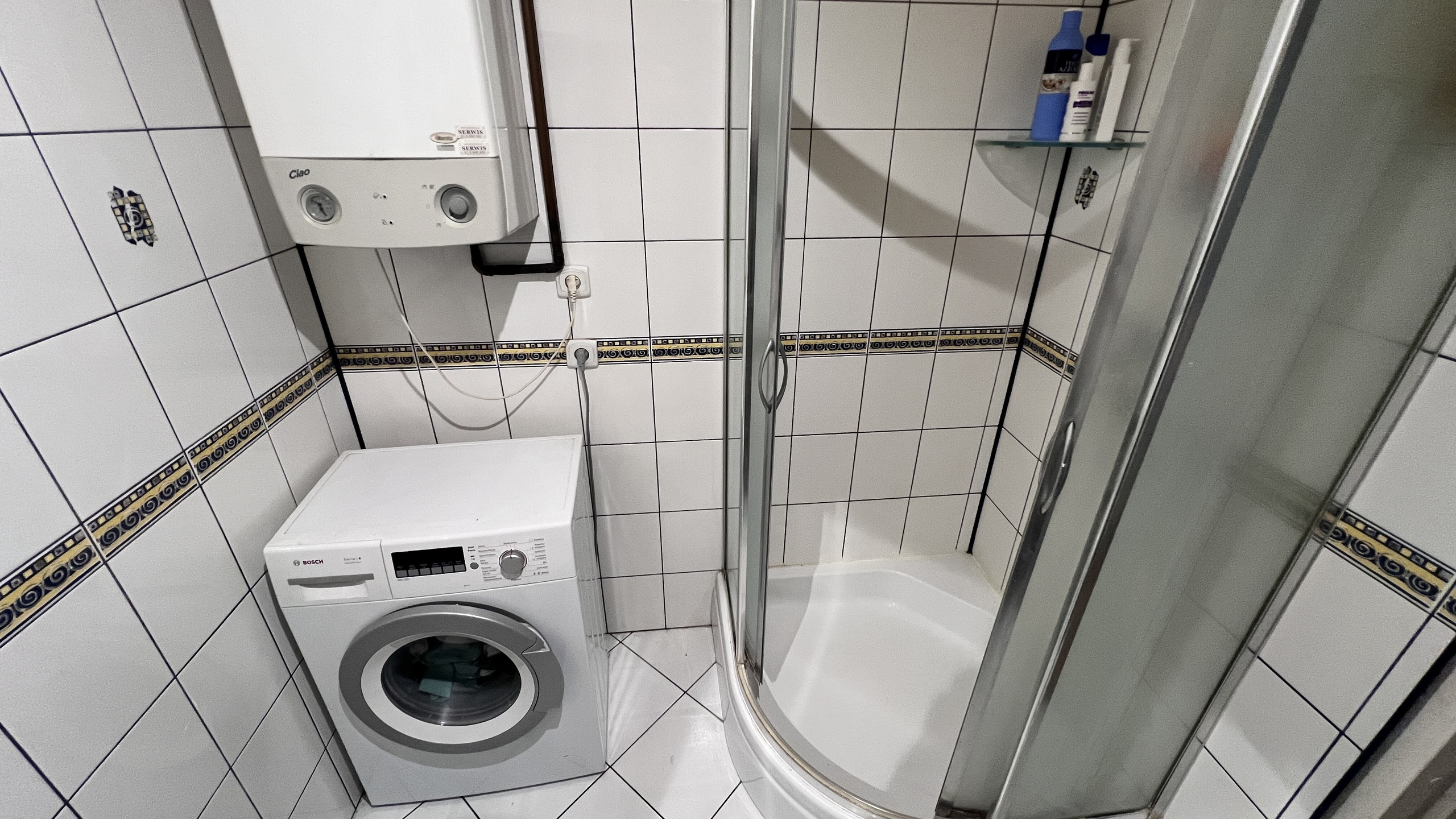 Kawalerka na zamkniętym osiedlu - zdjęcie 9