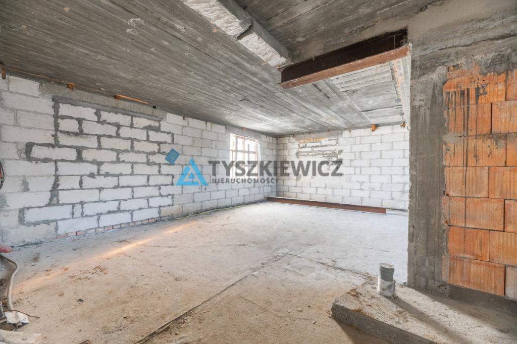 Dom do własnej aranżacji na dużej działce - zdjęcie 8