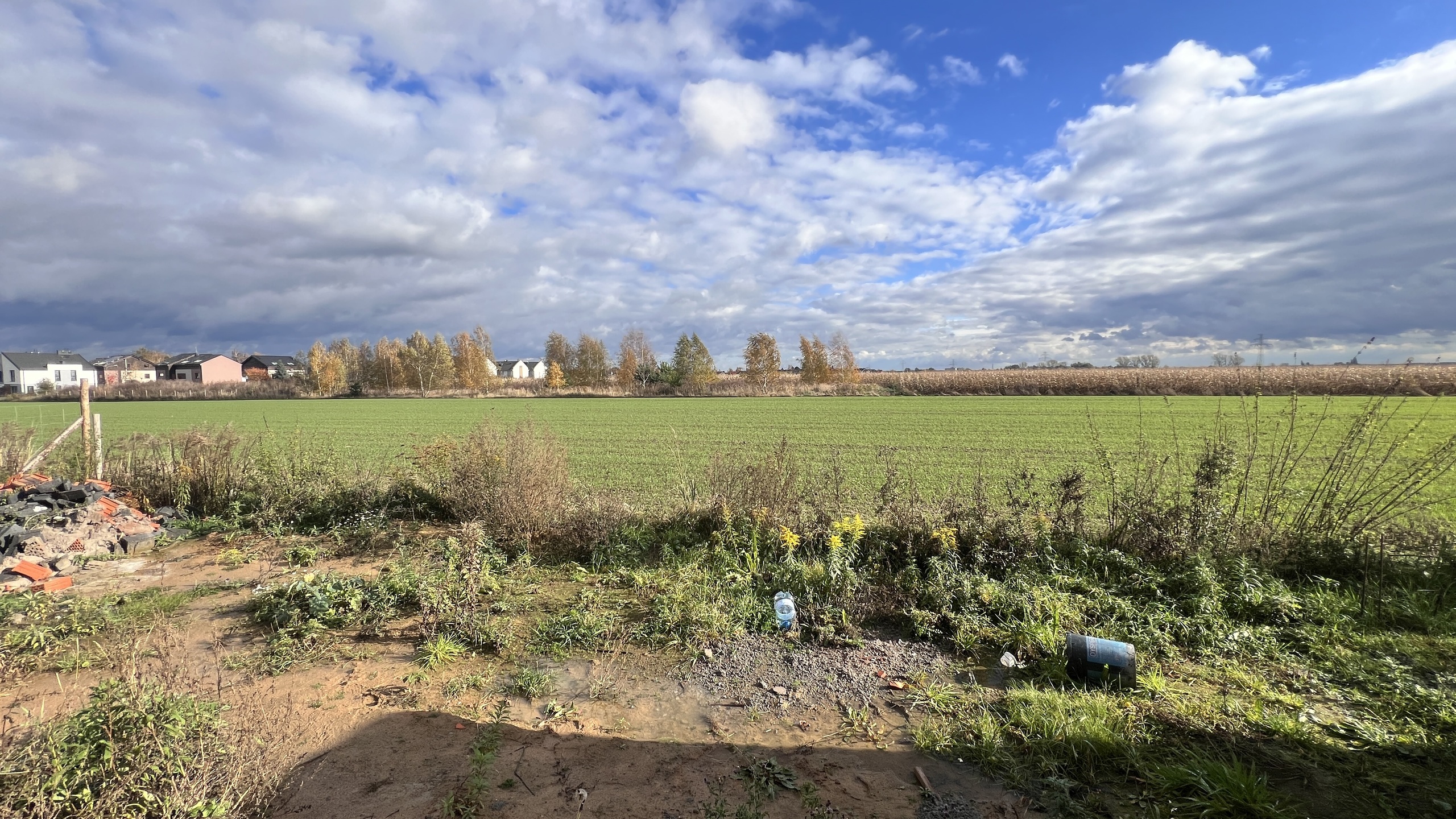 Dwa lokale w spokojnej części Lubonia - zdjęcie 18