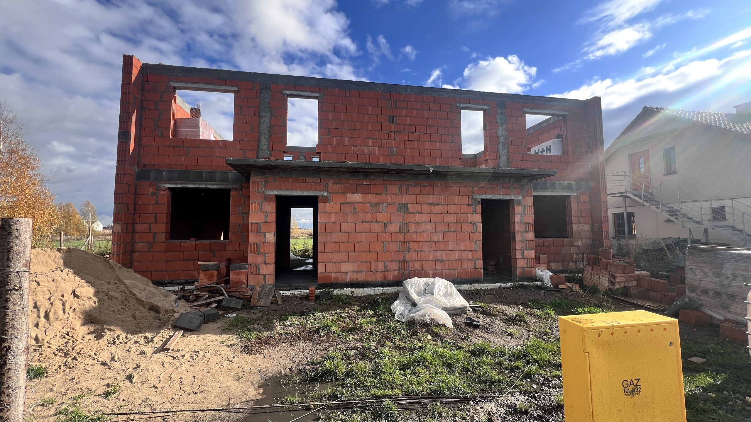 Dwa lokale w spokojnej części Lubonia - zdjęcie 2