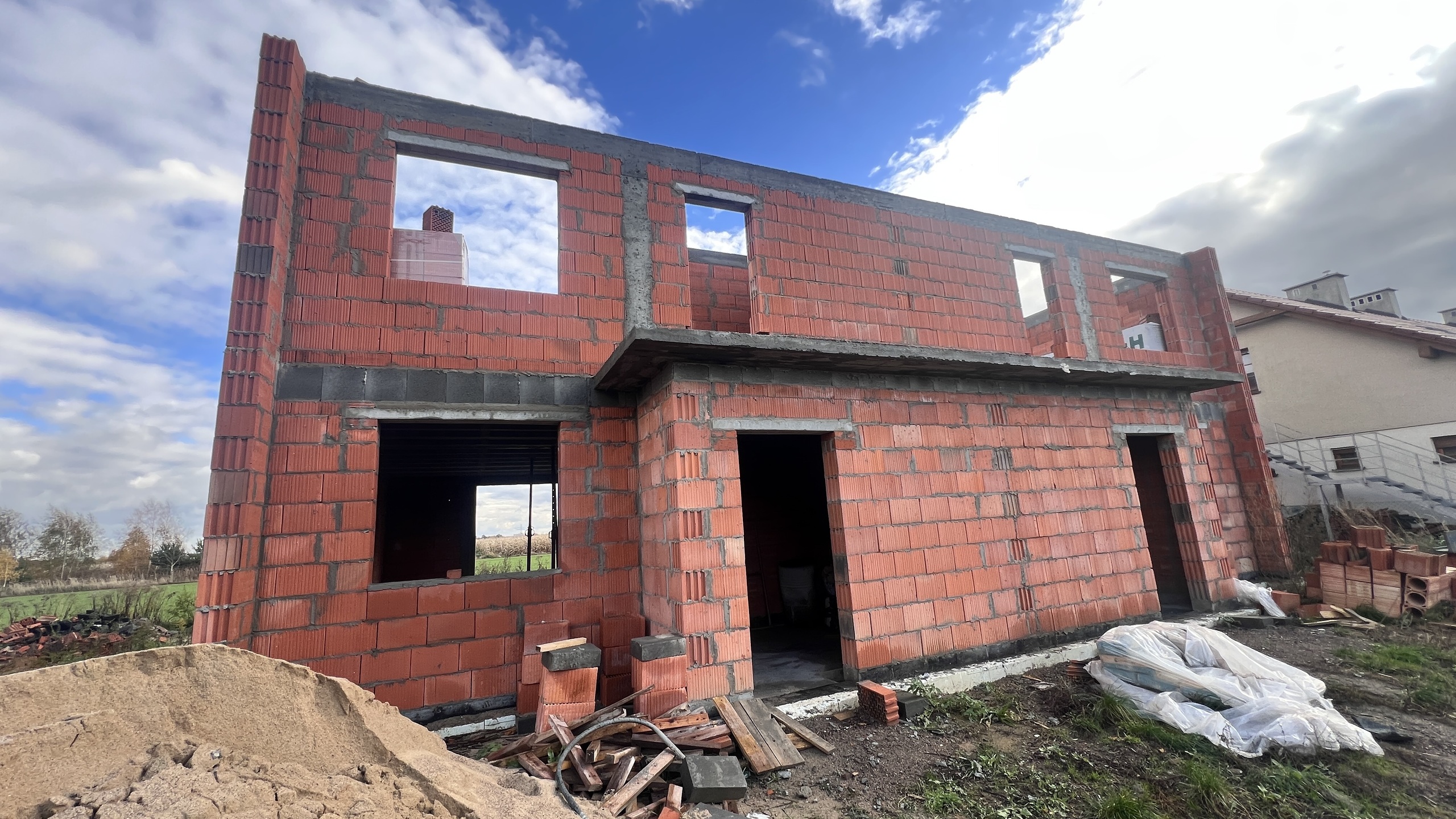 Dwa lokale w spokojnej części Lubonia - zdjęcie 11