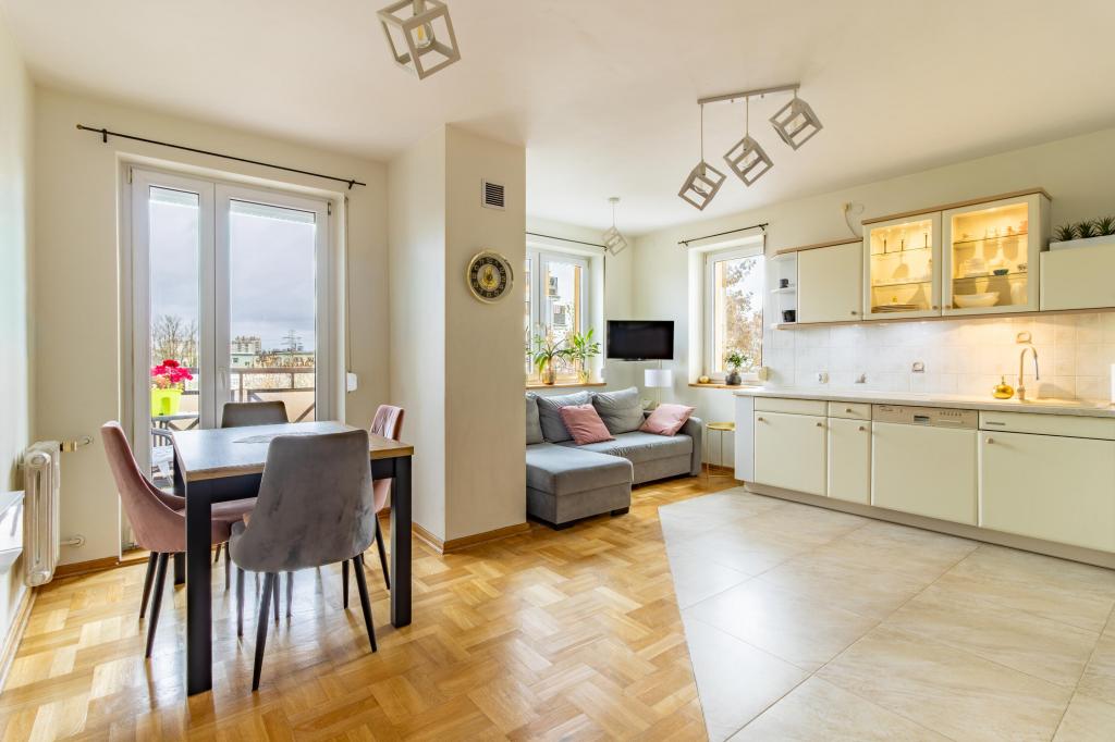 Mieszkanie 71 m², Łódź, Polesie, Rajdowa - zdjęcie 1