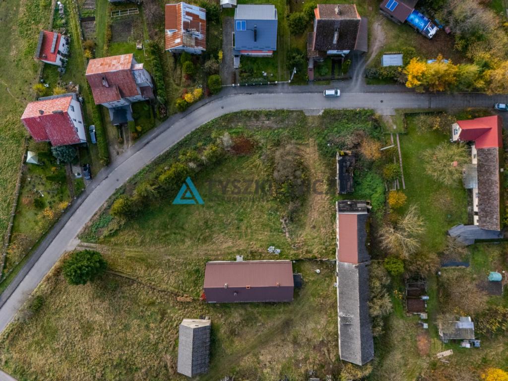 Dom w zabudowie bliźniaczej z dużą działką - zdjęcie 11
