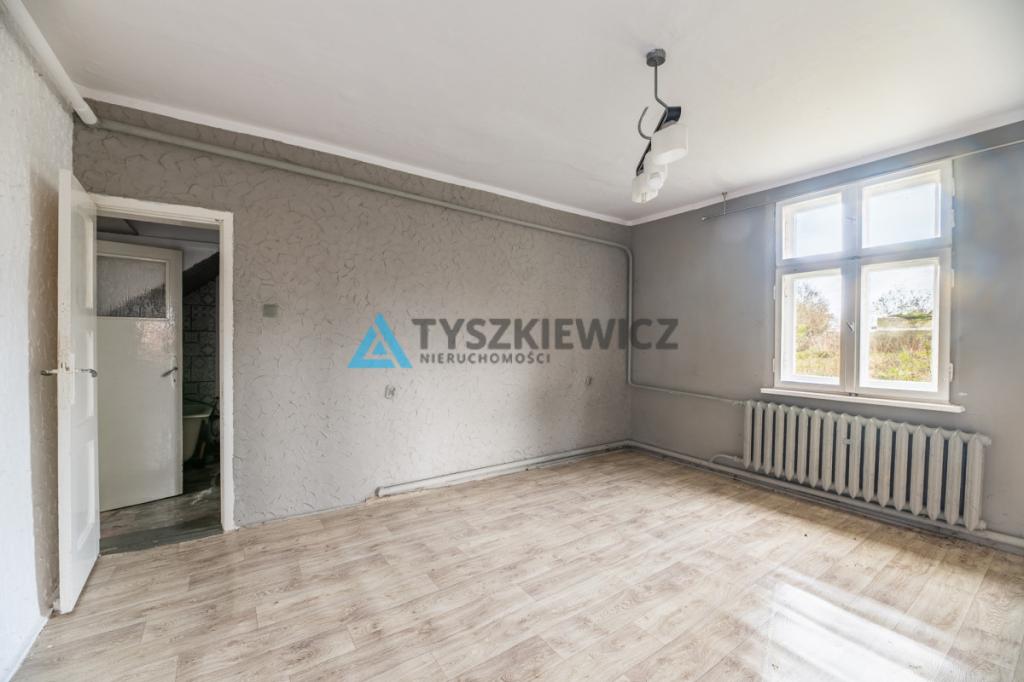 Dom w zabudowie bliźniaczej z dużą działką - zdjęcie 4