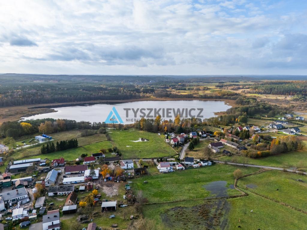 Dom w zabudowie bliźniaczej z dużą działką - zdjęcie 13