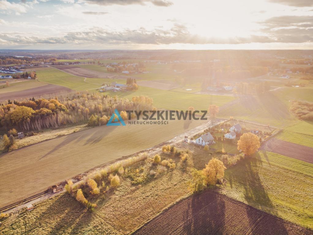 Piękna równa działka - zdjęcie 11