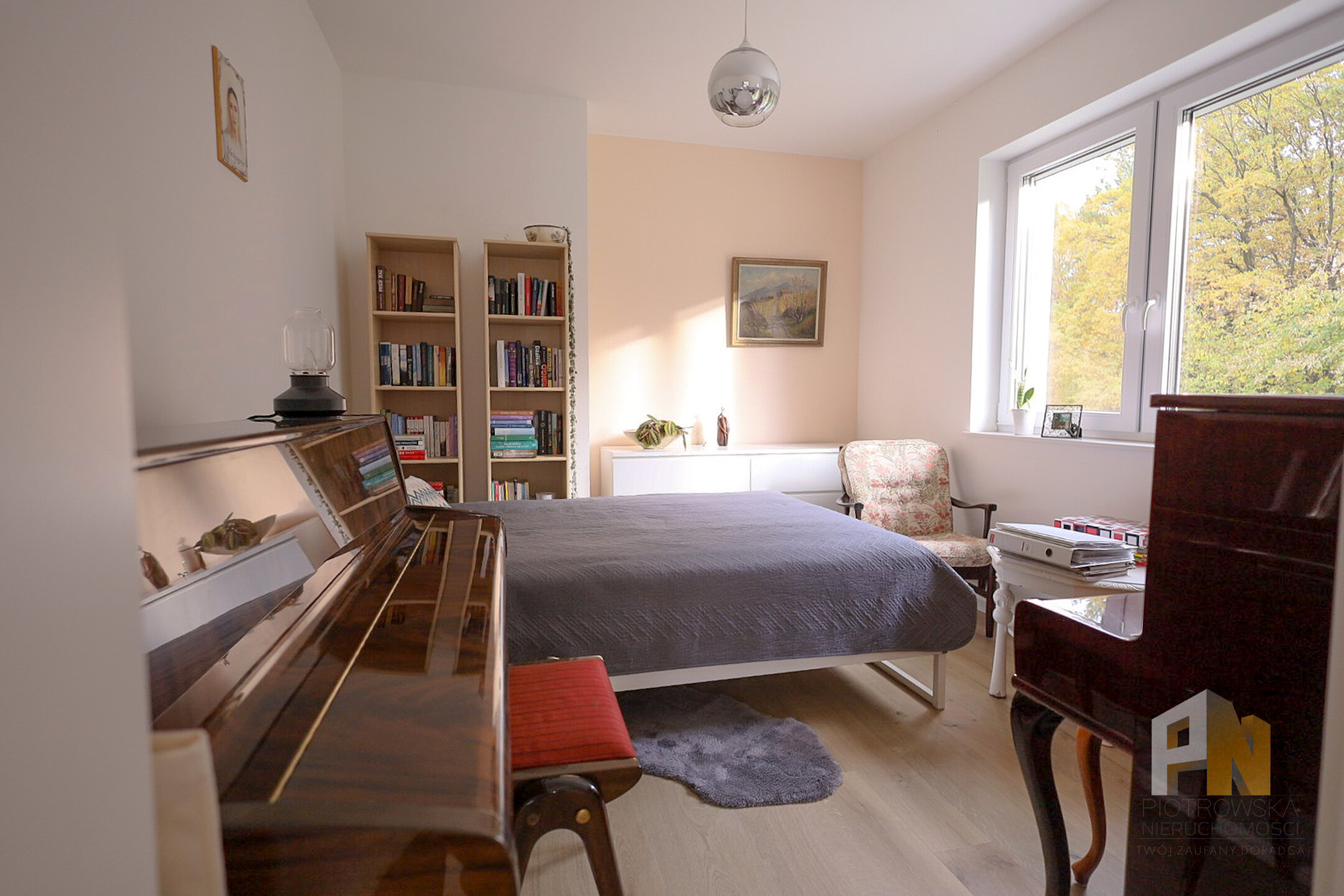 Przestronny dom do sprzedania - zdjęcie 15