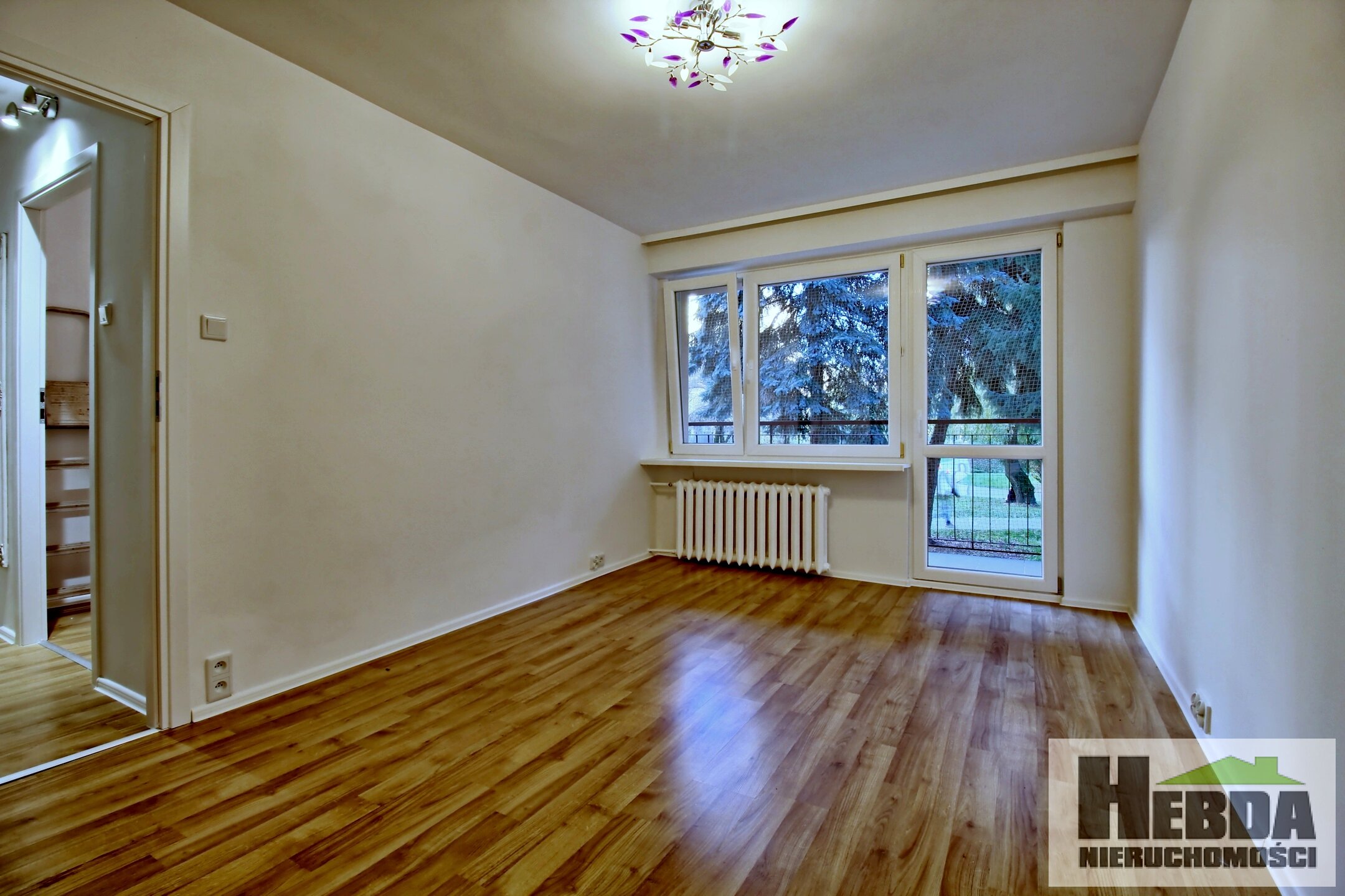 Parter po remoncie !!! idealne dla seniora lub pod inwestycje !!! ul. Westerplatte!!! - zdjęcie 1