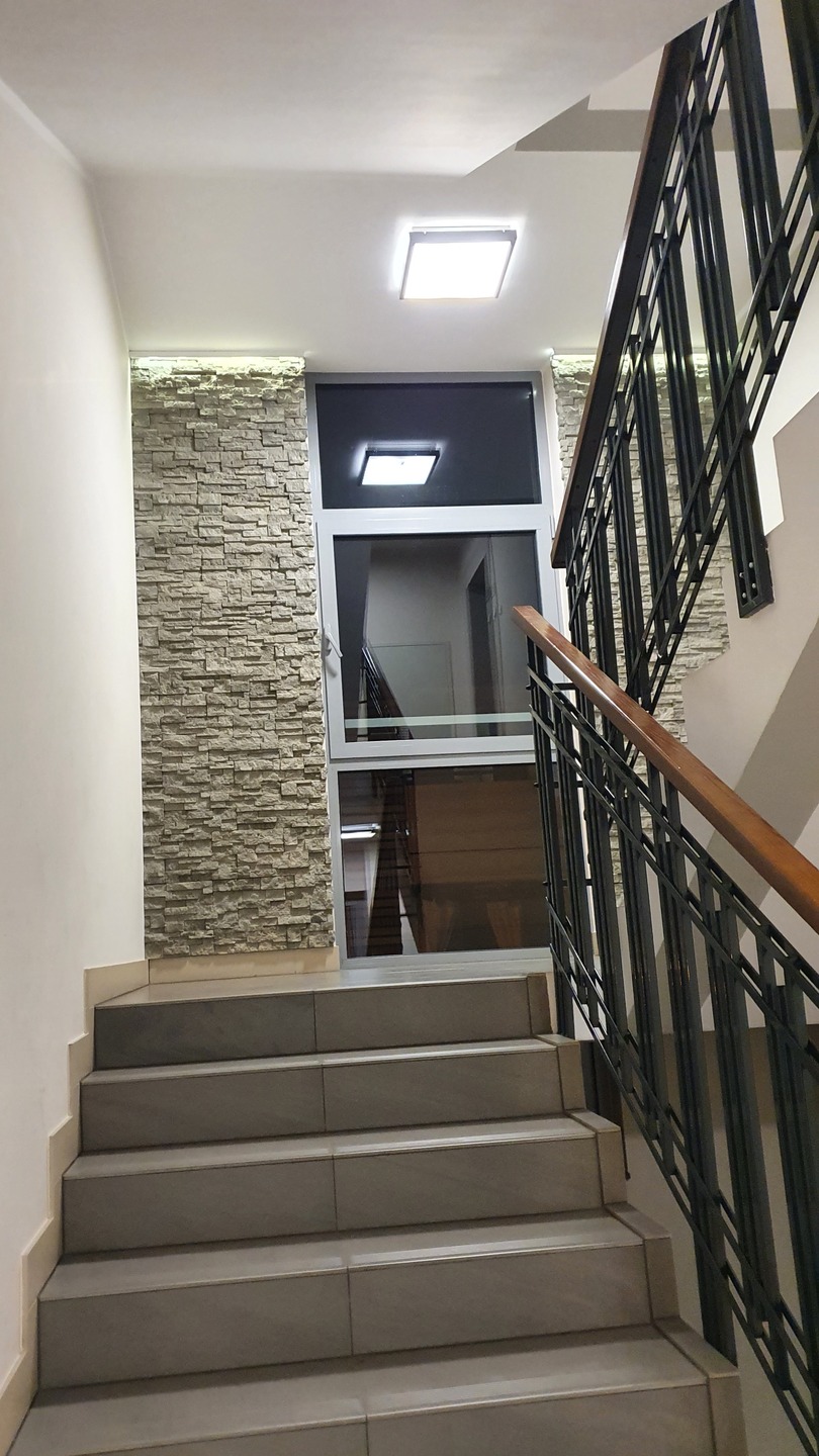 Wrocław, Muchobór Wielki, ul. Postępowa, nowe, zamykane osiedle, - zdjęcie 5