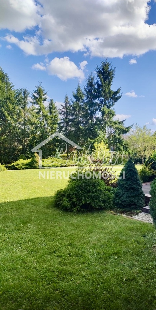 Dom 259&nbsp;m², Bezrzecze - zdjęcie 1