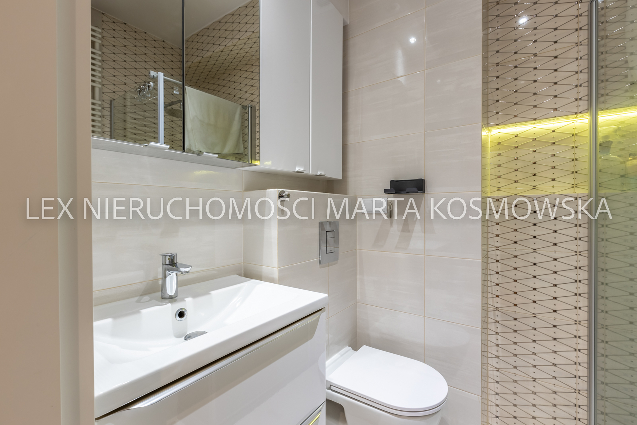 Ochota ul. Instalatorów, 4 pok. duży balkon, piwnica, miejsce postojowe w garażu podziemnym - zdjęcie 12