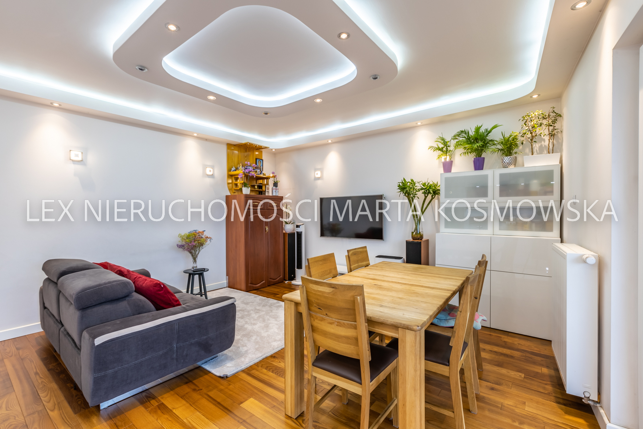 Włochy ul. Instalatorów, 4 pok. duży balkon, piwnica, miejsce postojowe w garażu - zdjęcie 2