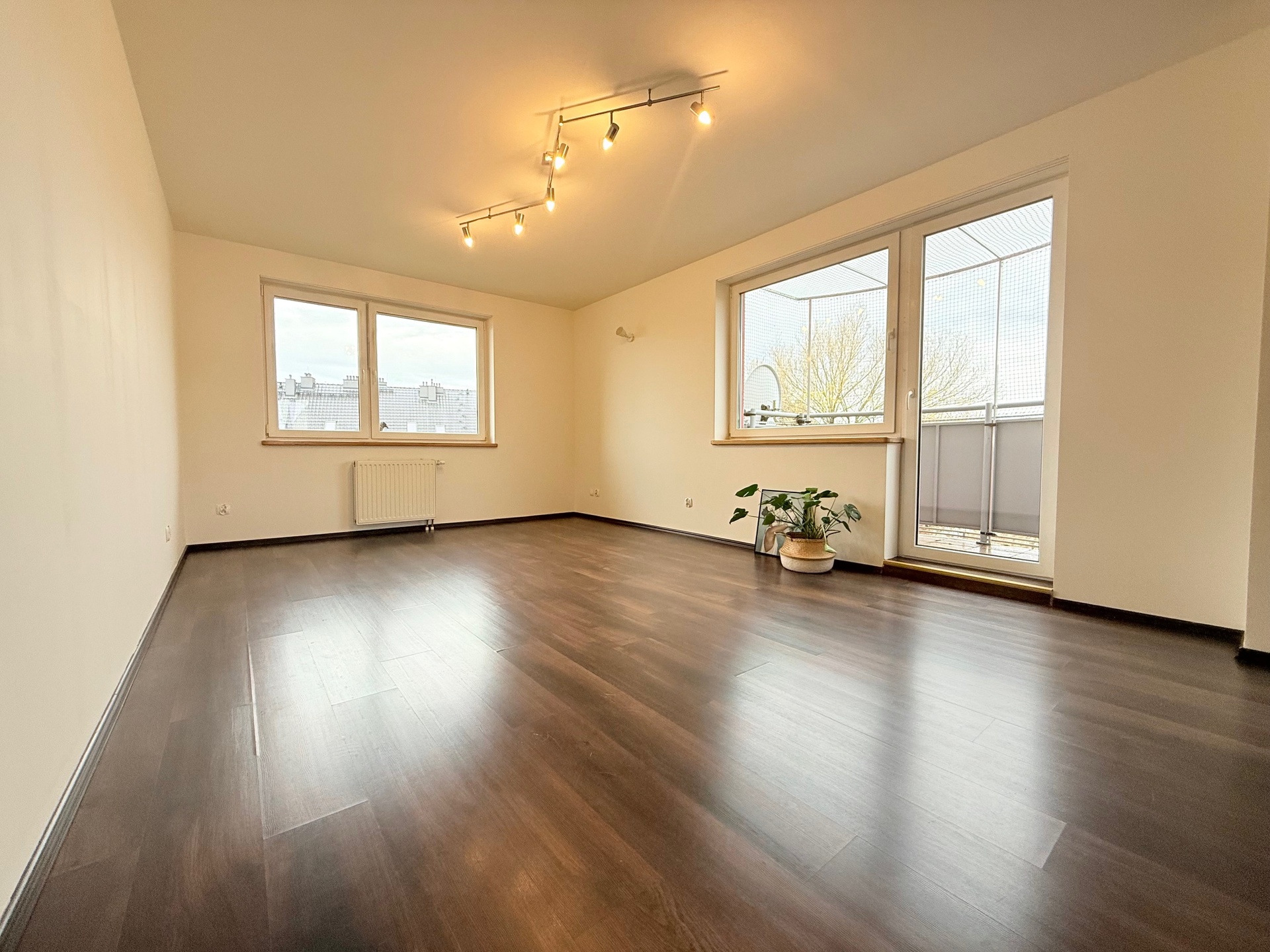 3 pokoje, dwupoziomowe, na Kosmonautów, Złotniki, - zdjęcie 2