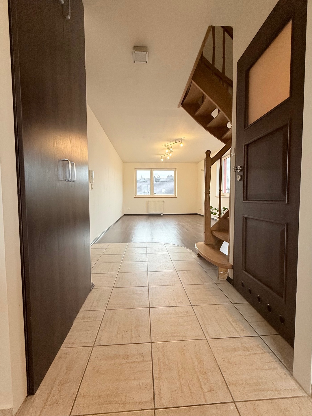 3 pokoje, dwupoziomowe, na Kosmonautów, Złotniki, - zdjęcie 3