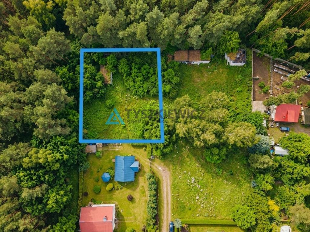 Działka blisko jeziora w spokojnym sąsiedztwie. - zdjęcie 3