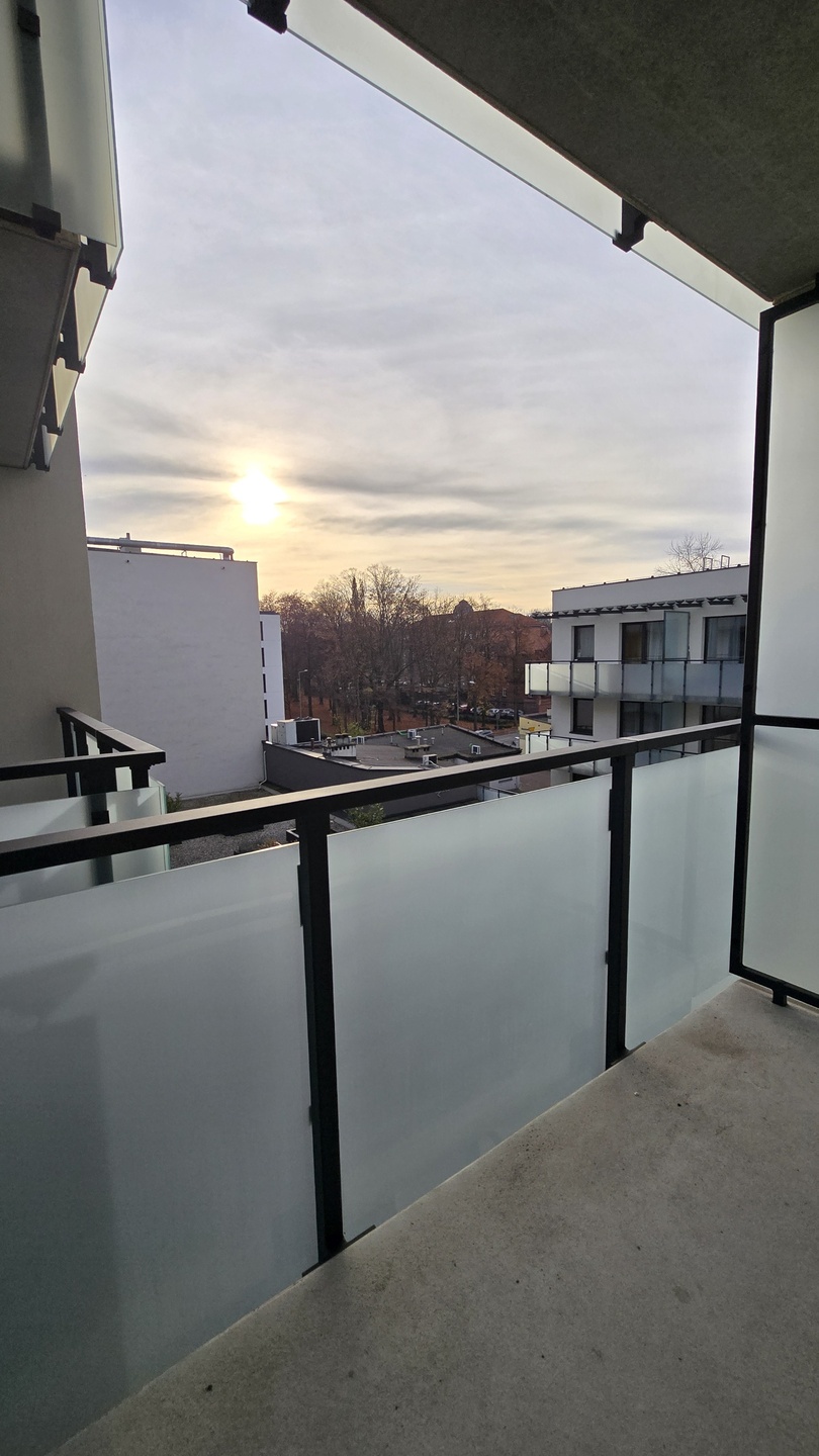 BEZ PROWIZJI - os. Paderewskiego, 2 pokoje, niski blok z windą, klimatyzacja! - zdjęcie 9