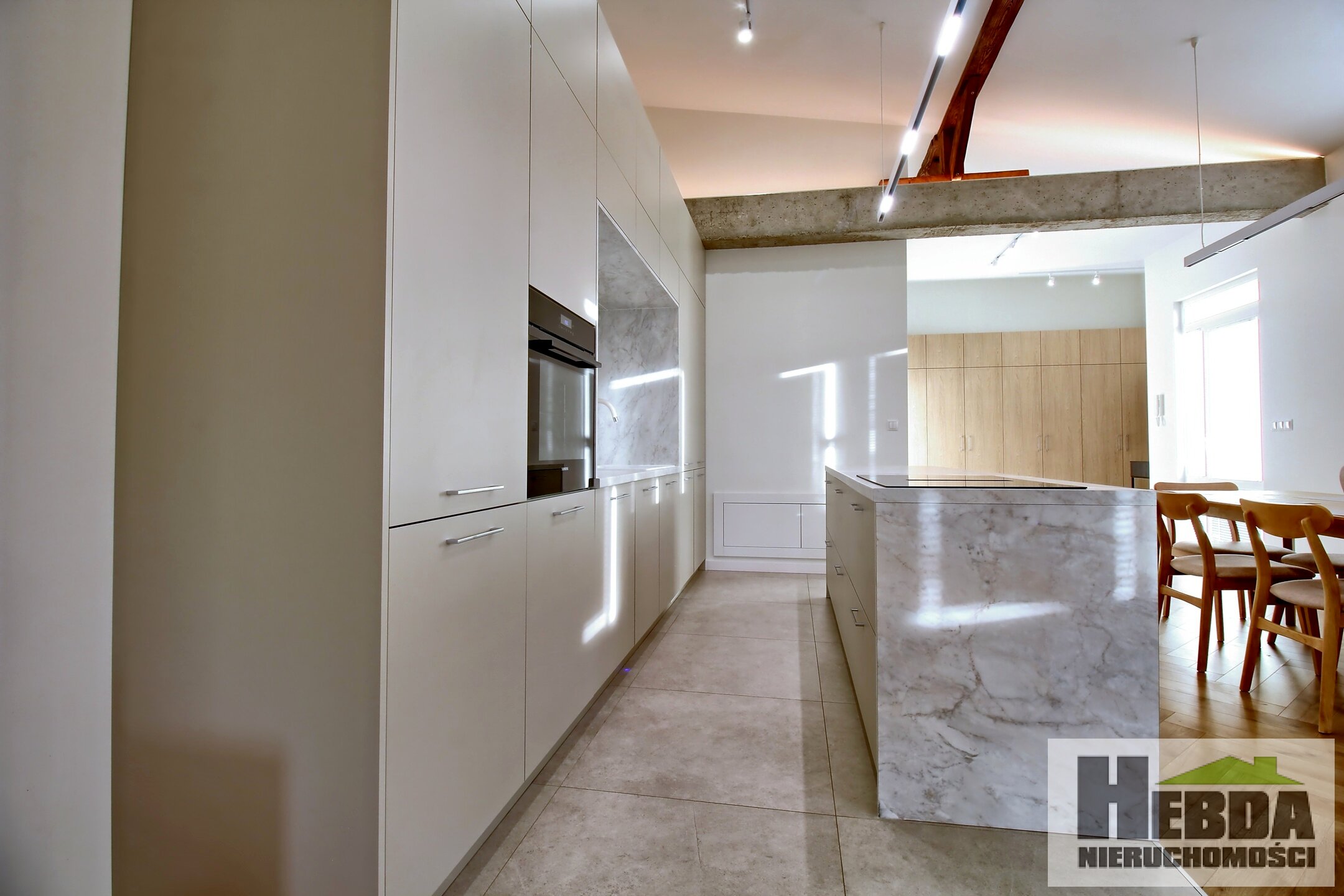 Komfortowy apartament w centrum Tarnowa - 90 m² - dostępny również na najem krótko/średnioterminowy - zdjęcie 7