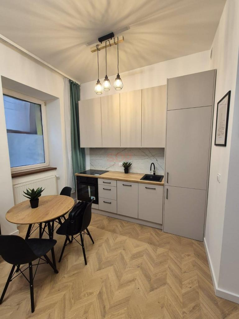 Mieszkanie 56 m², Wrocław, Śródmieście, Kaszubska - zdjęcie 2