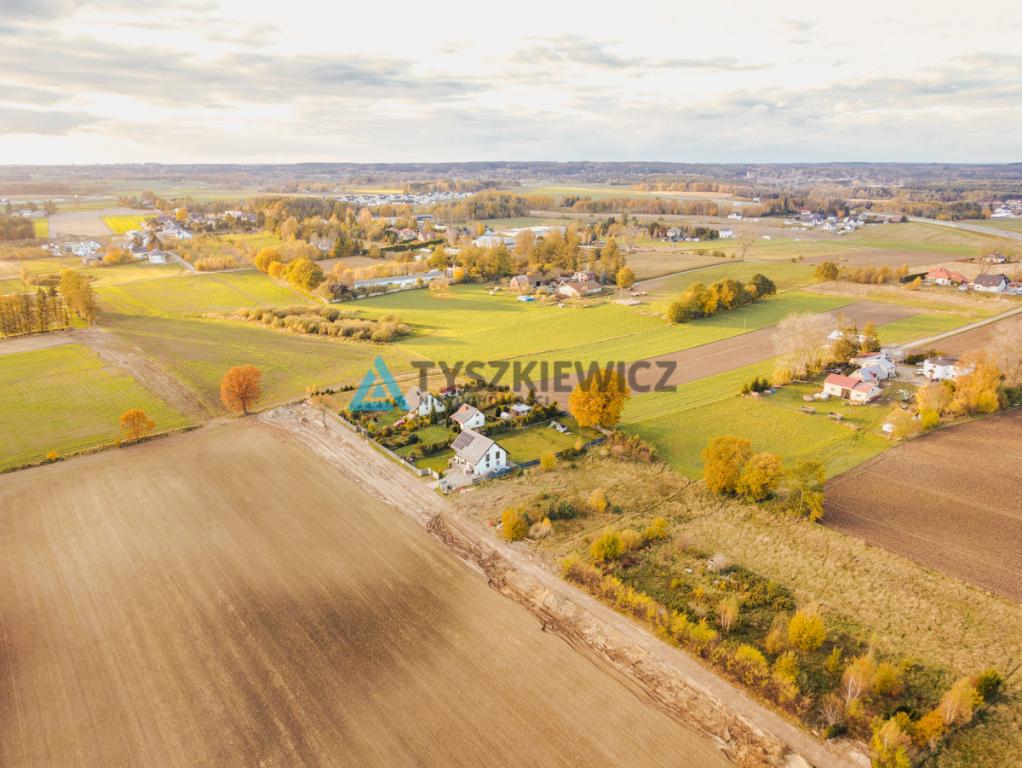 Piękna równa działka - zdjęcie 14