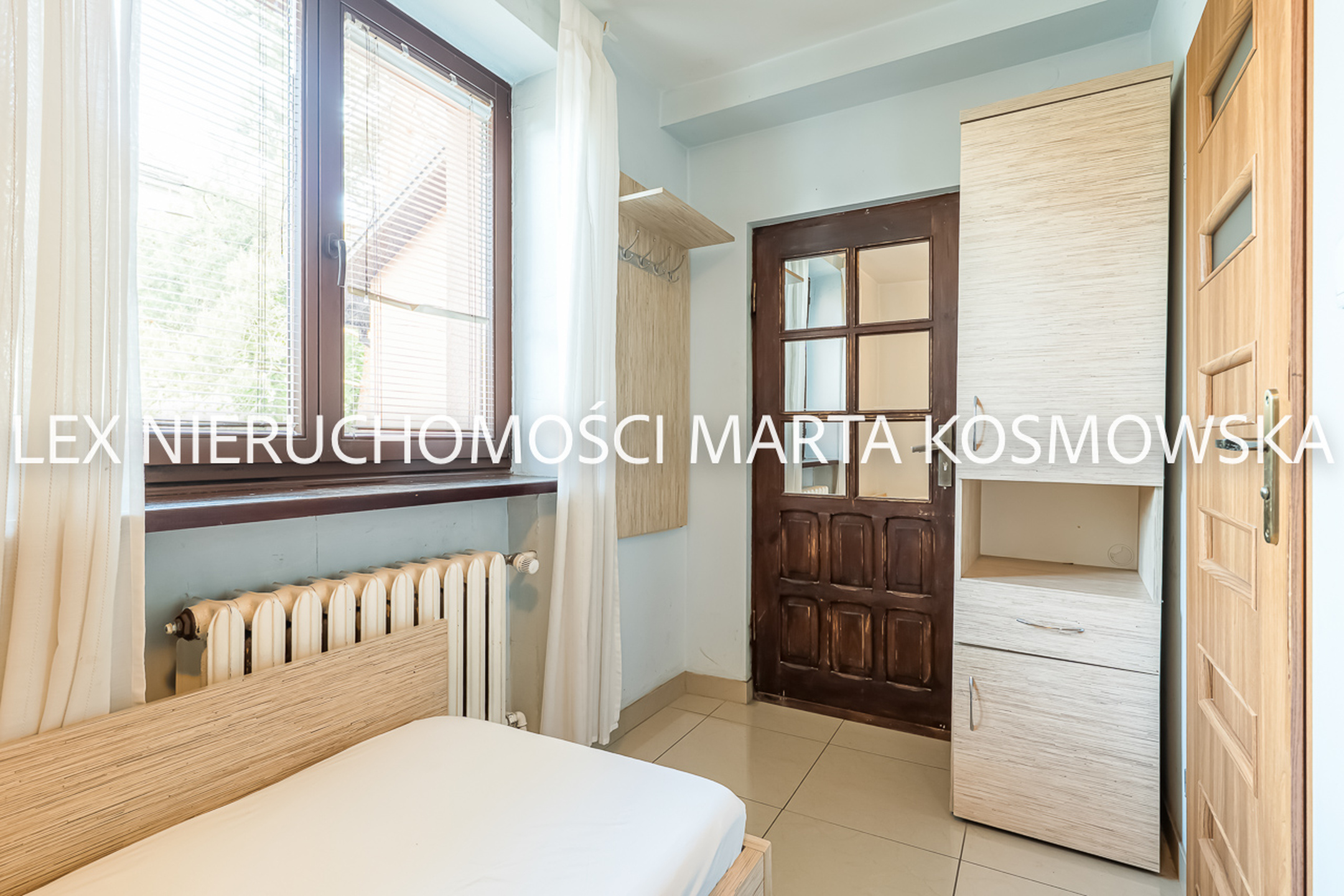 Raszyn Dom wolnostojacy o pow. ok. 320 m , działka 416m , parking na ok. 10 samochodów - zdjęcie 6