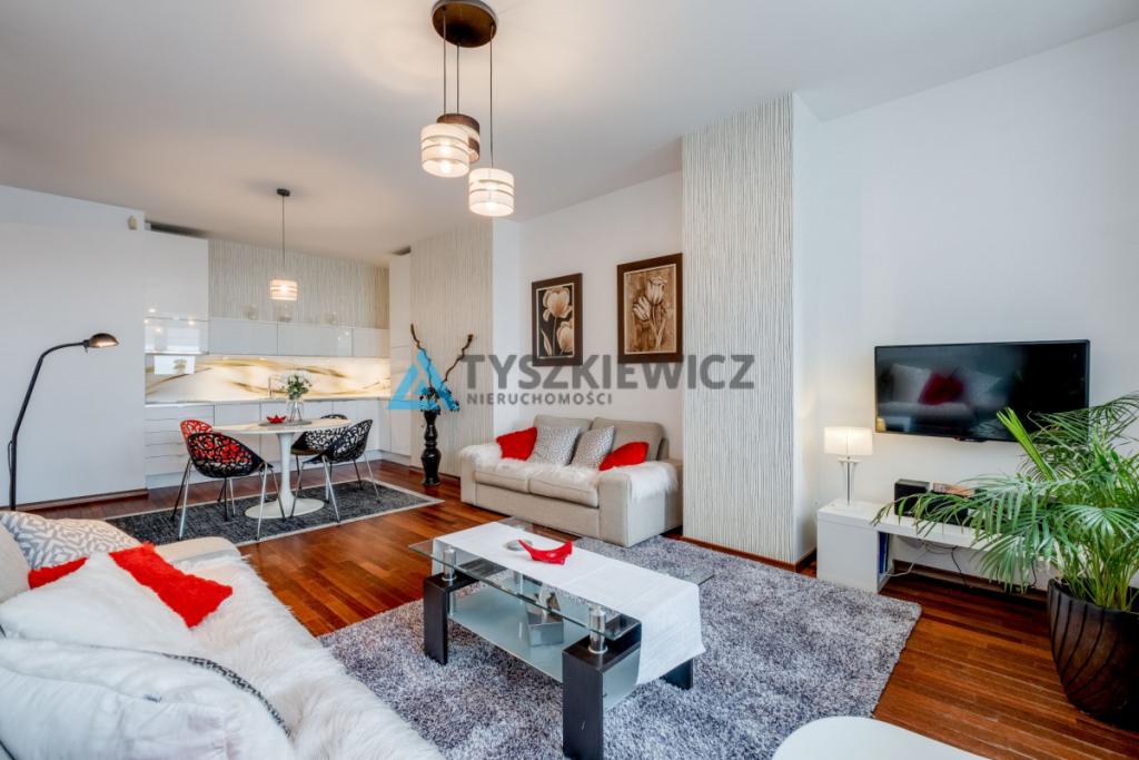 Wyjątkowy 2 pokojowy apartament w Sea Towers! - zdjęcie 25