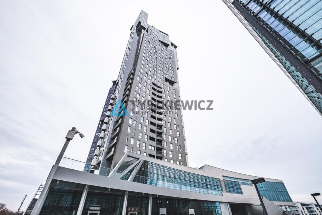 Wyjątkowy 2 pokojowy apartament w Sea Towers! - zdjęcie 15