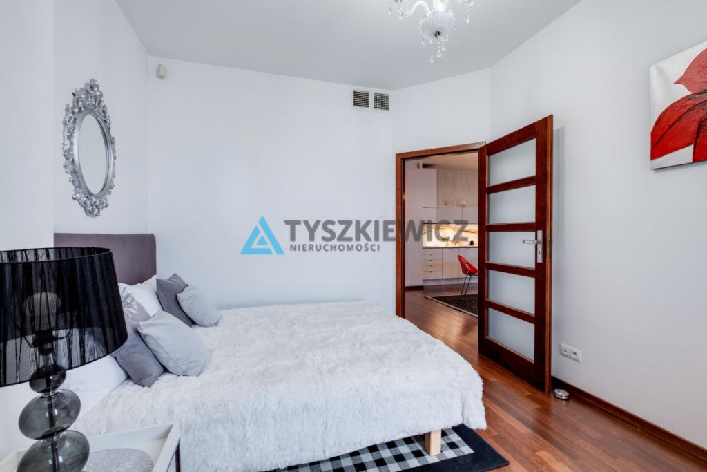Wyjątkowy 2 pokojowy apartament w Sea Towers! - zdjęcie 8
