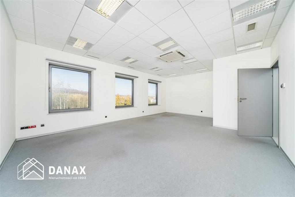 Lokal biurowy do wynajęcia, 210 m², Morawica - zdjęcie 3