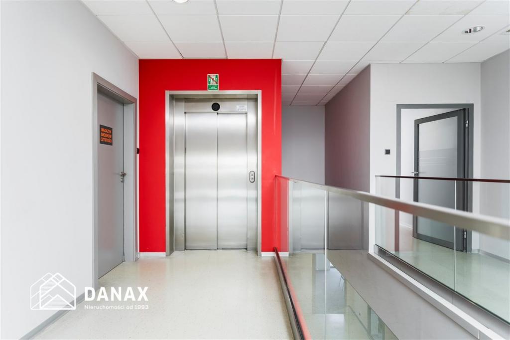 Lokal biurowy do wynajęcia, 210 m², Morawica - zdjęcie 12