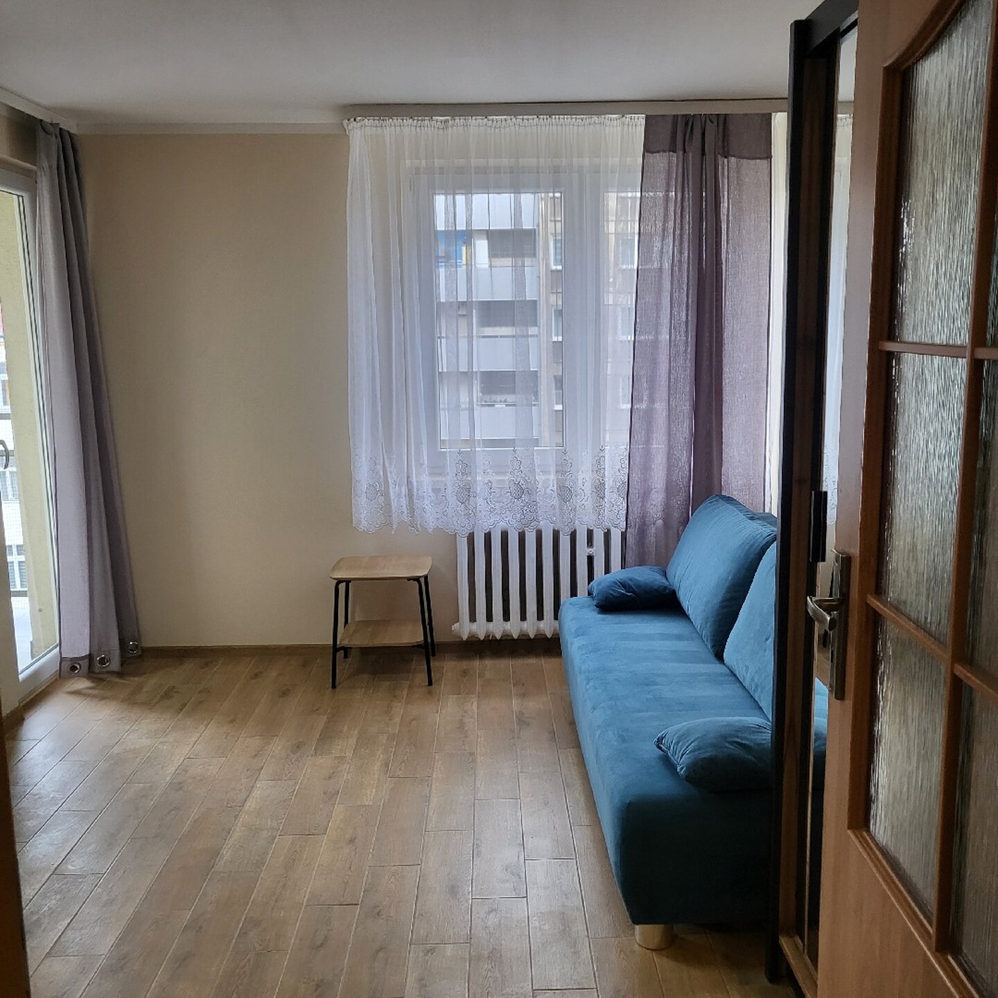 Stare Miasto, ul. Legnicka, balkon, z umeblowaniem - zdjęcie 2