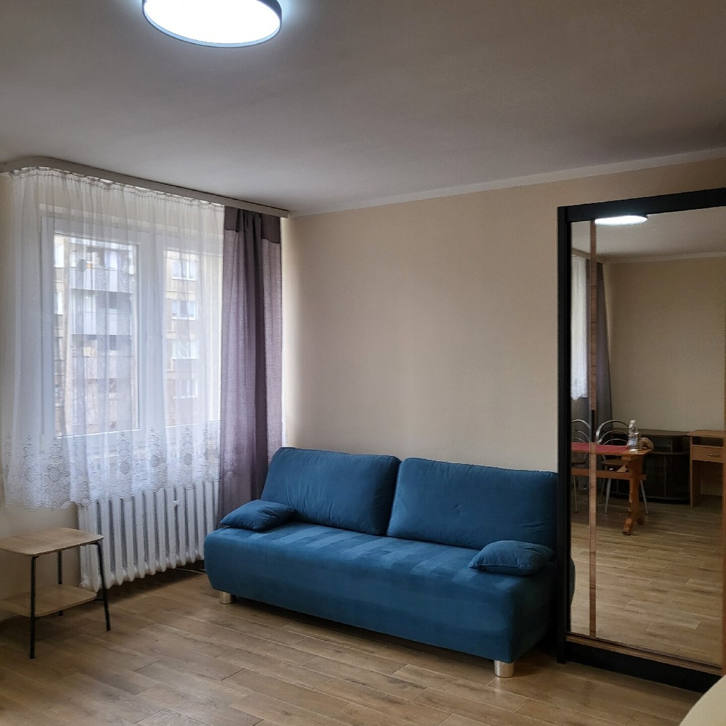 Stare Miasto, ul. Legnicka, balkon, z umeblowaniem - zdjęcie 1
