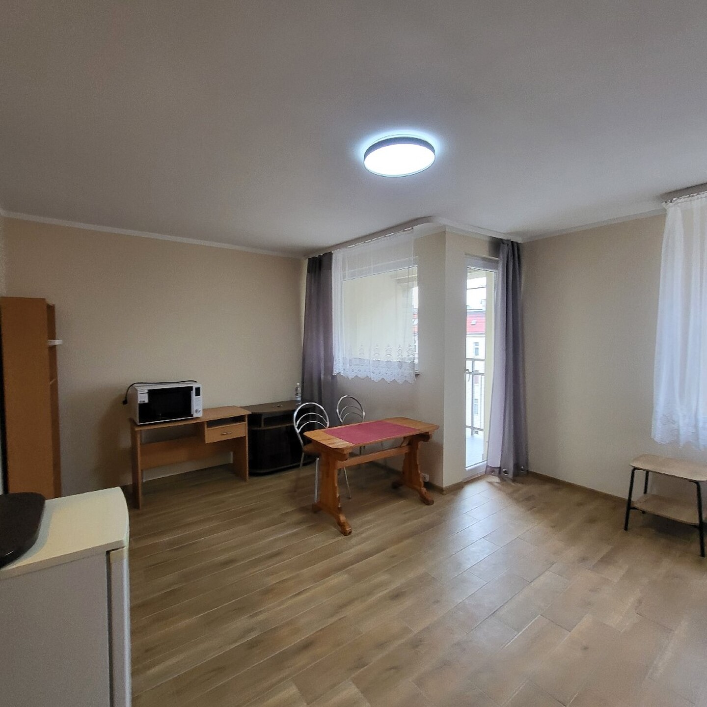 Stare Miasto, ul. Legnicka, balkon, z umeblowaniem - zdjęcie 5
