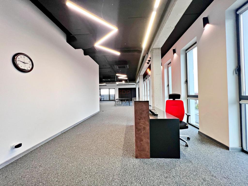 Lokal usługowy do wynajęcia, 175 m², Wrocław, Krzyki, Zwycięska - zdjęcie 10