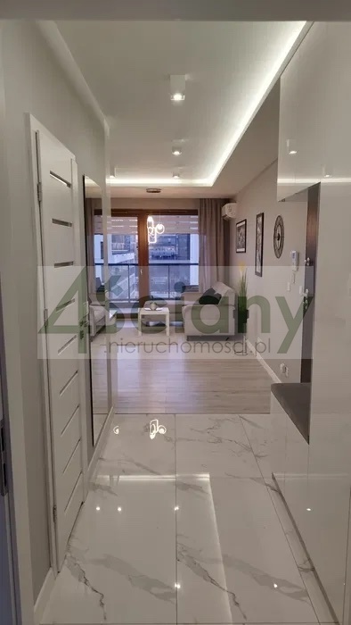 Mieszkanie 44 m², Warszawa, Śródmieście, Grzybowska - zdjęcie 4