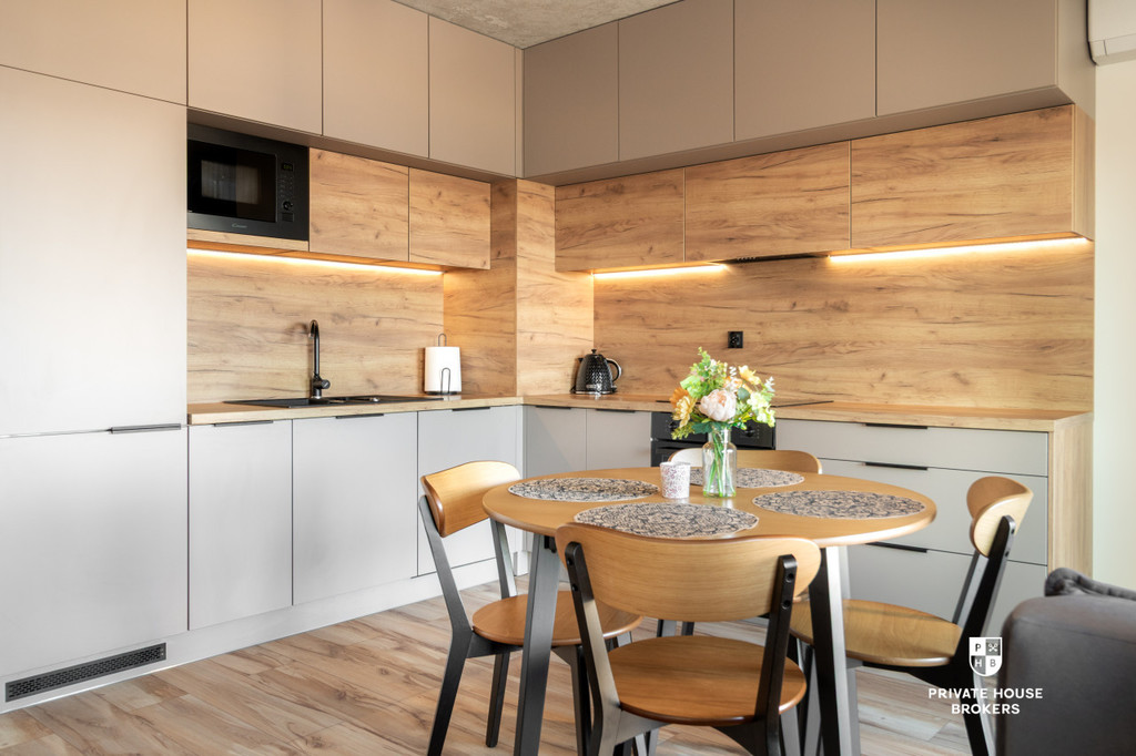 Mieszkanie 41&nbsp;m², Kraków, Czyżyny, Nowohucka - zdjęcie 2
