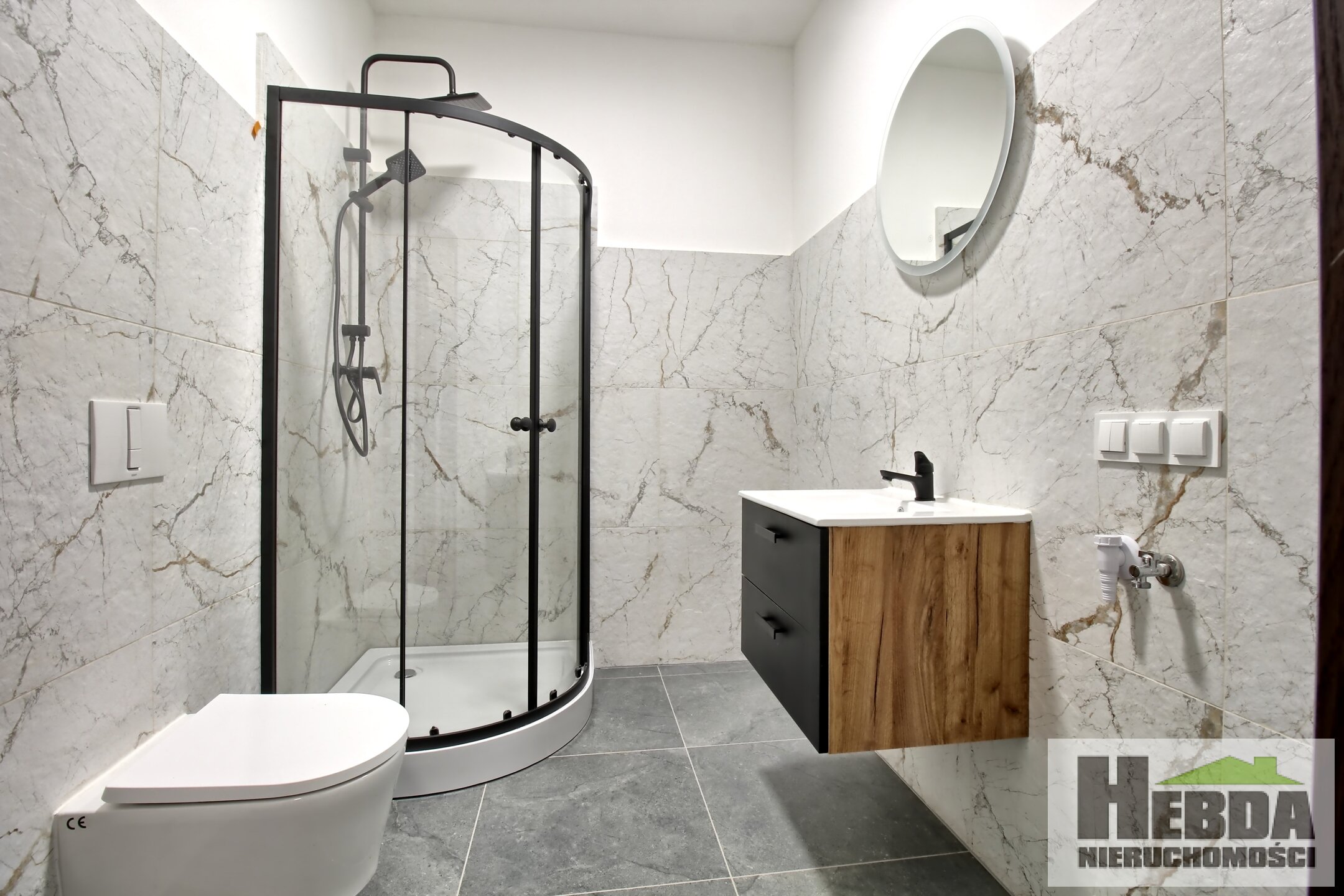 Mieszkanie 2 pokojowe !!! Ścisłe Centrum !!! Po generalnym remoncie !!! - zdjęcie 8