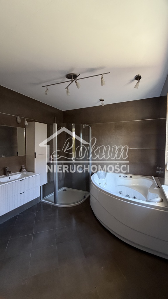 Dom 200&nbsp;m², Bierzwnik, Kwiatowa - zdjęcie 12