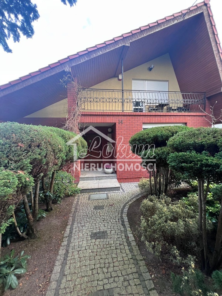 Dom 200 m², Bierzwnik - zdjęcie 1