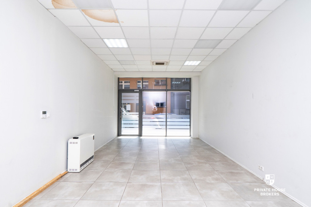 Lokal usługowy do wynajęcia, 50,85 m², Kraków, Podgórze, Nadwiślańska - zdjęcie 2