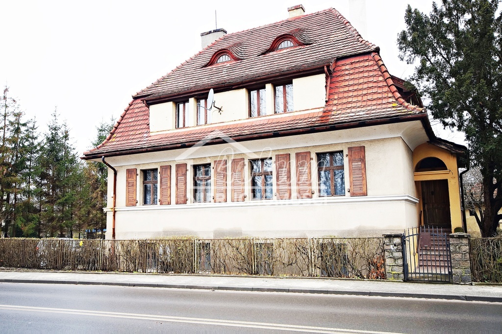 Dom 350&nbsp;m², Darłowo - zdjęcie 1