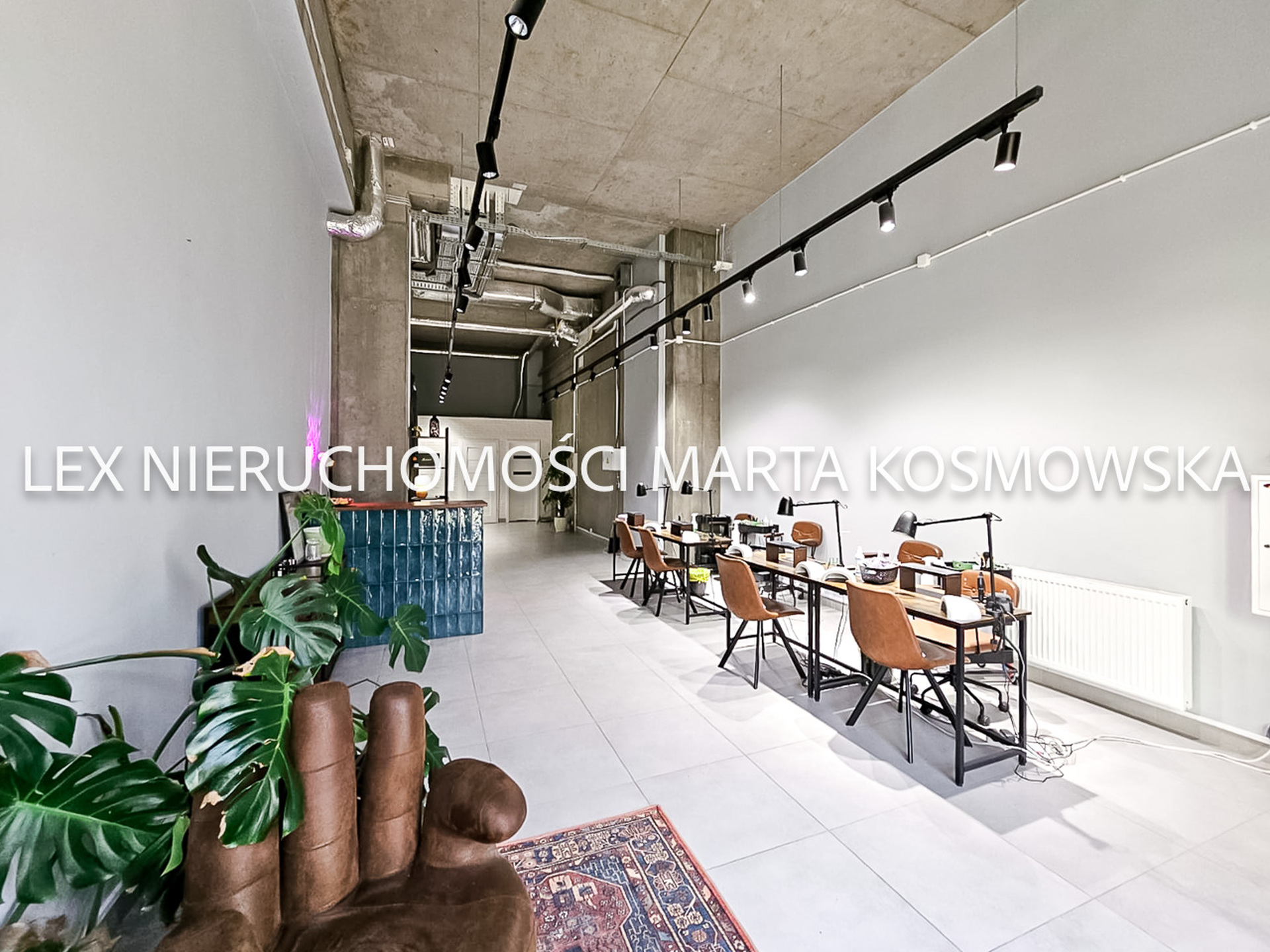 Targówek ul. Ludwika Kondratowicza, lok. o pow. 80m, gotowy na salon kosmetyczny - zdjęcie 1