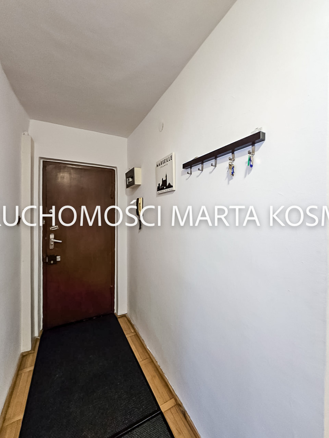 Śródmieście ul. Krucza, 3 pok. 63m , rozkładowe: pokoje i kuchnia osobno, piwnica 9 m - zdjęcie 20