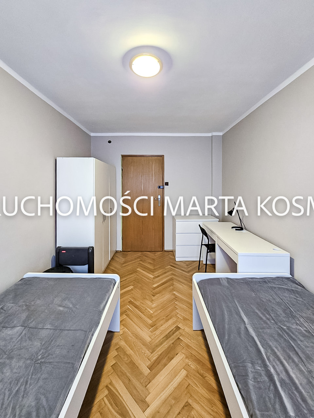 Śródmieście ul. Krucza, 3 pok. 63m , rozkładowe: pokoje i kuchnia osobno, piwnica 9 m - zdjęcie 15
