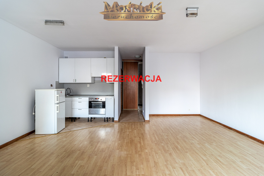 Sprzedam atrakcyjna kawalerka przy metrze Ursynów - zdjęcie 8