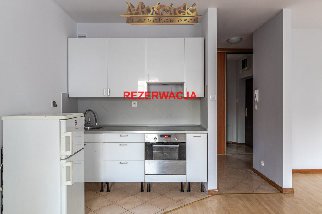 Sprzedam atrakcyjna kawalerka przy metrze Ursynów - zdjęcie 7