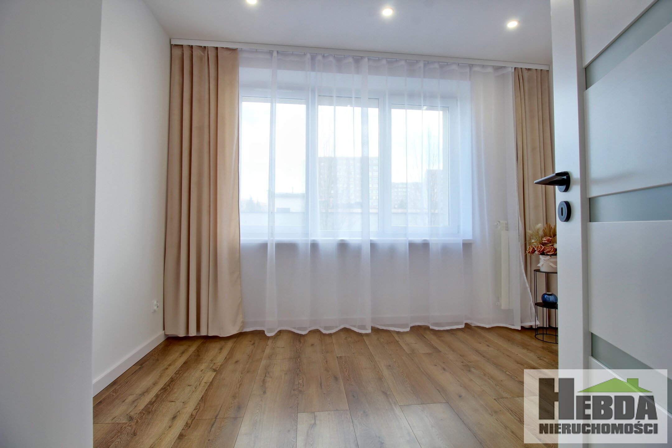 Nowoczesne mieszkanie po remoncie !!! Duża piwnica !!! - zdjęcie 13