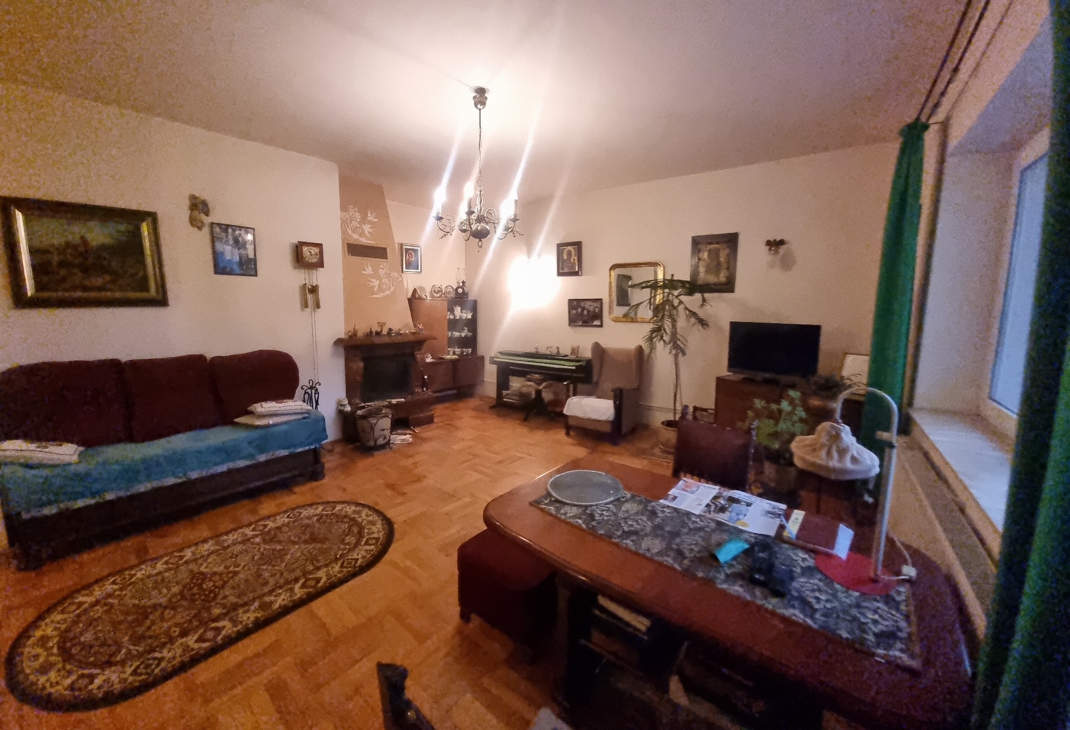 Dom wolnostojący z garażem i dużym ogrodem - zdjęcie 3