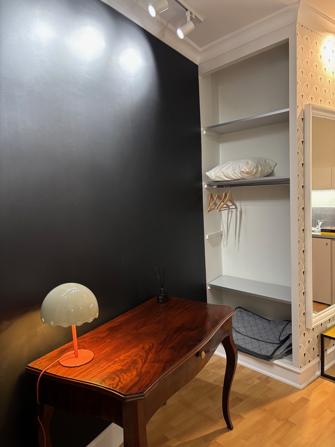 Wilcza bardzo ładne małe mieszkanie - zdjęcie 4