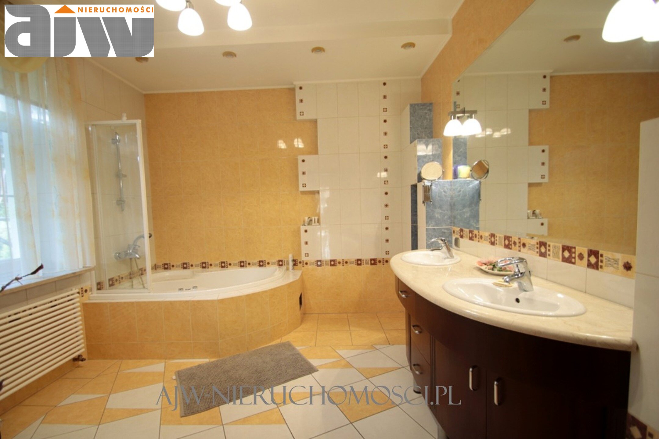 Rezydencja z basenem Izabelin C duża działka - zdjęcie 11