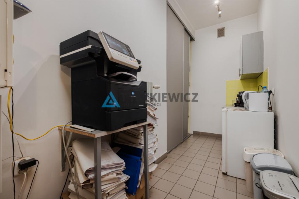 Mieszkanie/lokal na Świętojańskiej - zdjęcie 9